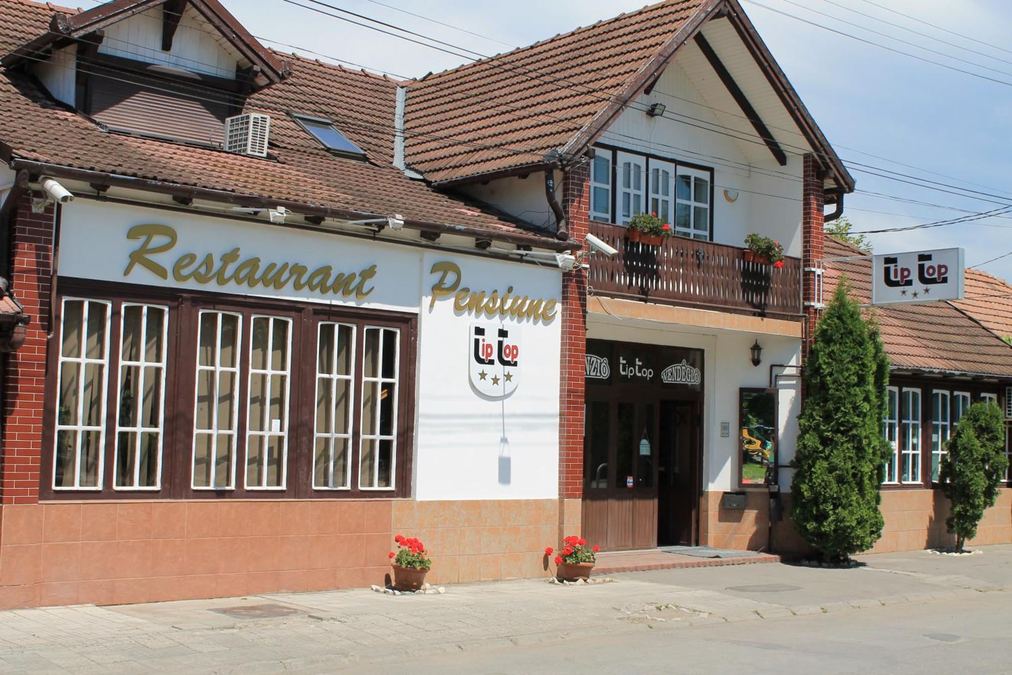 Pension Tip-Top Targu Mures Ngoại thất bức ảnh