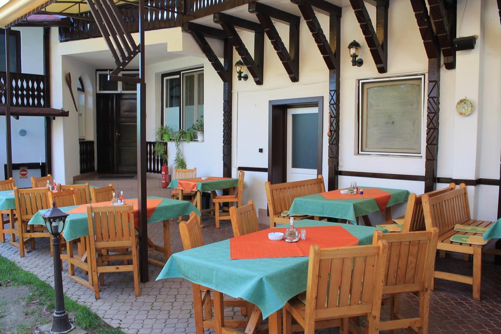 Pension Tip-Top Targu Mures Ngoại thất bức ảnh